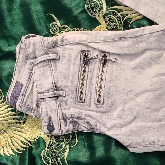 Guess Jean's US 25 - Picture 2 of 4